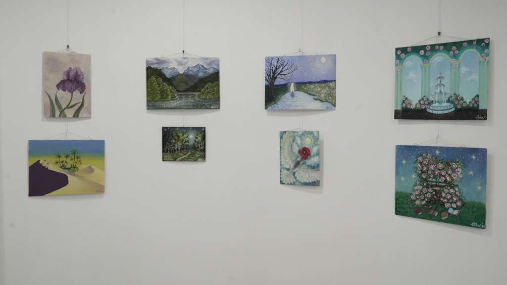 U Mostaru otvorena izložba likovnih radova učenica Karađoz-begove medrese