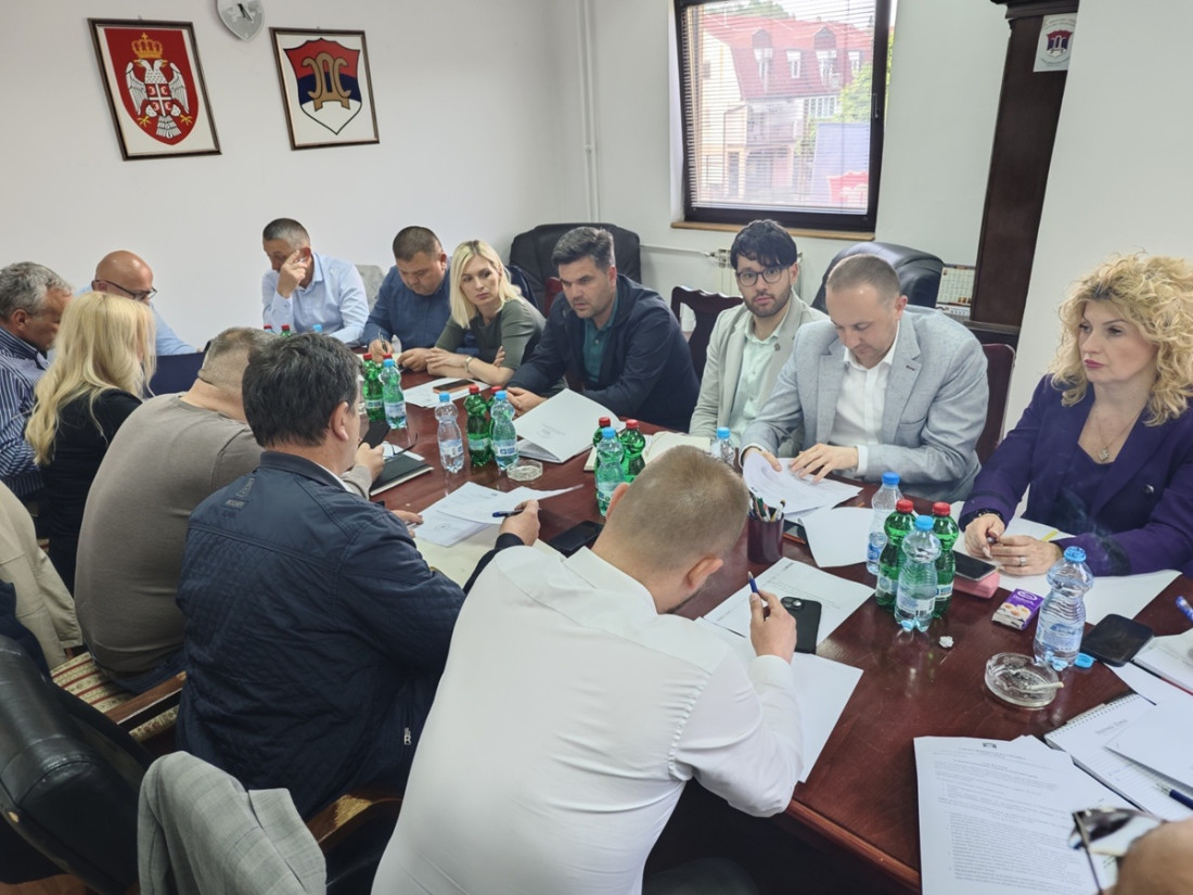 SDS usvojio zaključke o zajedničkom djelovanju opozicije na izborima, Trivić za, Vukanović protiv