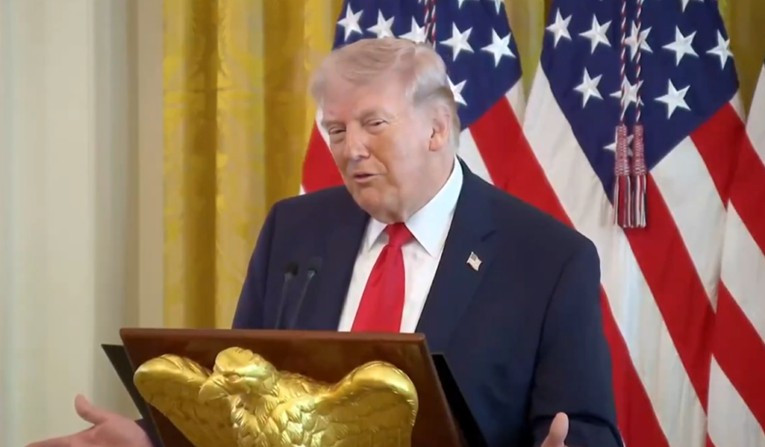 Trump: Ne zanima me ko su ljudi, važno je samo da su dobri prema meni