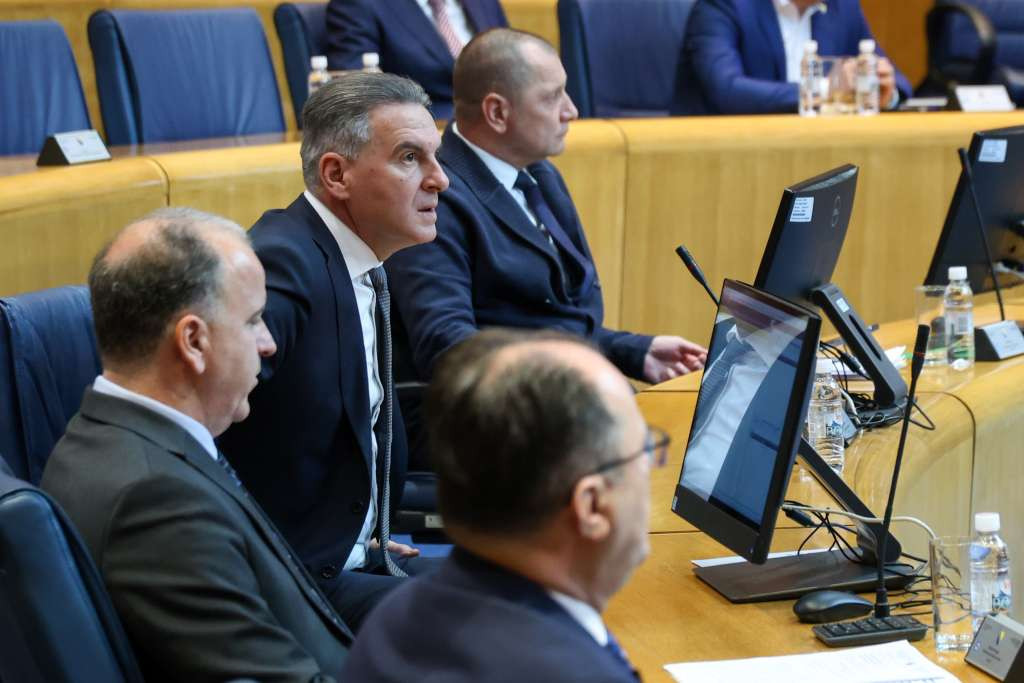 Delegati kritikovali ponovno rušenje kvoruma u Domu naroda PSBiH, pozvali nedležne da reaguju