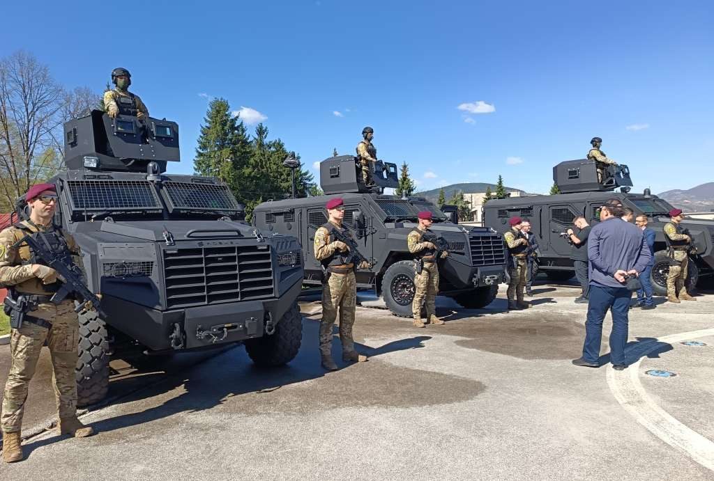 MUP ZDK predstavio tri borbena oklopna vozila