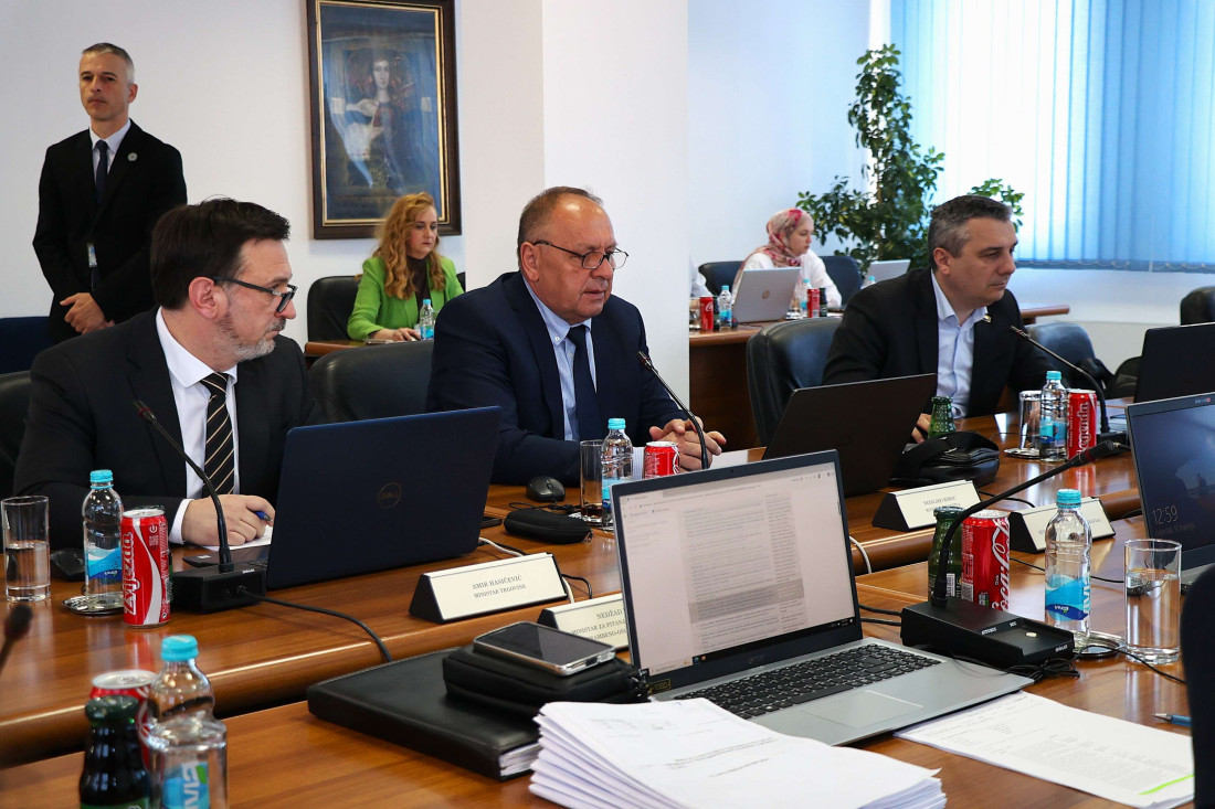 Utvrđen Nacrt zakona o obavljanju poslova špedicije radi zastupanja u carinski odobrenom postupanju