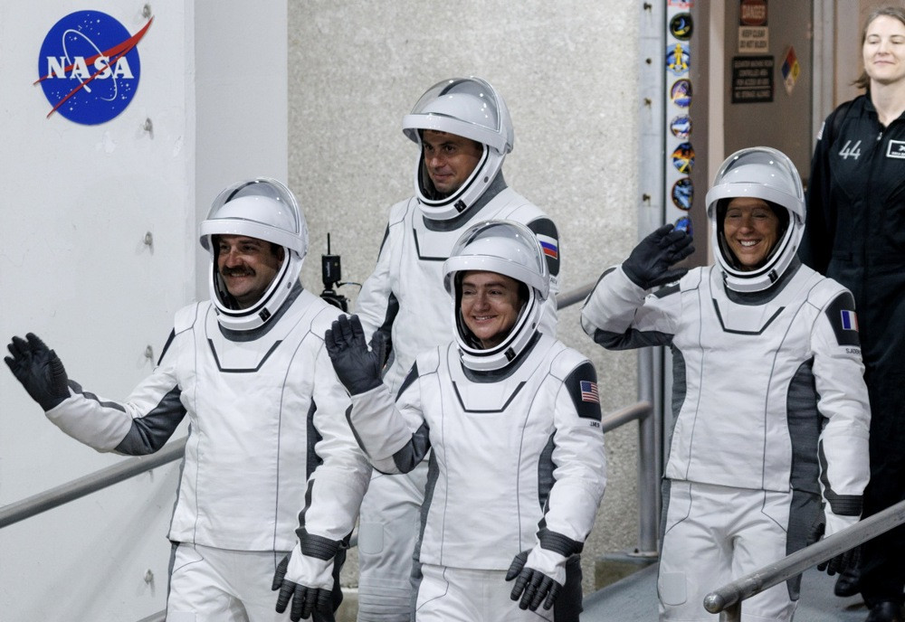 Nova posada stiže na Međunarodnu svemirsku stanicu nakon medicinske evakuacije