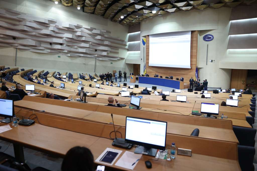 Zakon o VSTV-u ponovo pred poslanicima: rasprava o nezavisnosti i evropskim standardima