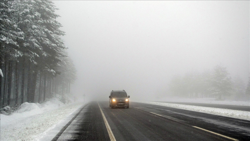 Na magistralnoj cesti Bugojno-Kupres prevrnula se cisterna sa 40 kubika plina