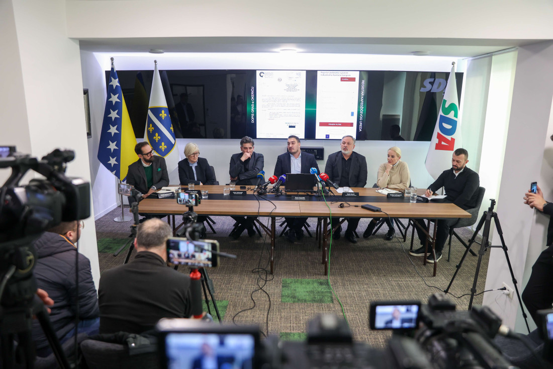 Kapidžić: SDA ne bježi od odgovornosti, ali Trojka snosi najveći teret