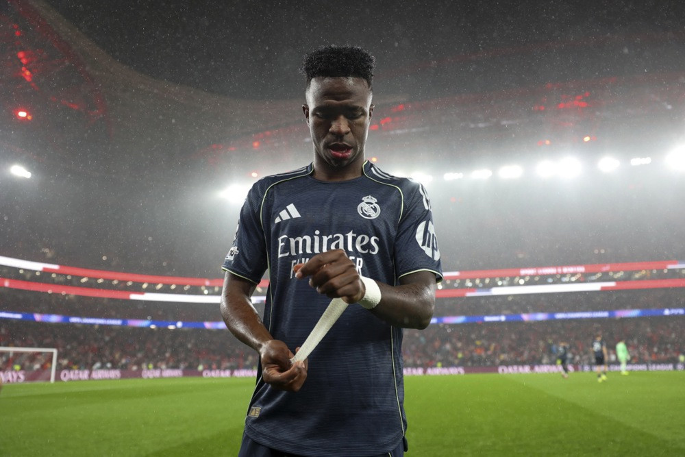 Vinicius Junior između ljubavi i zvižduka: Zašto zvijezda Reala dijeli Bernabeu