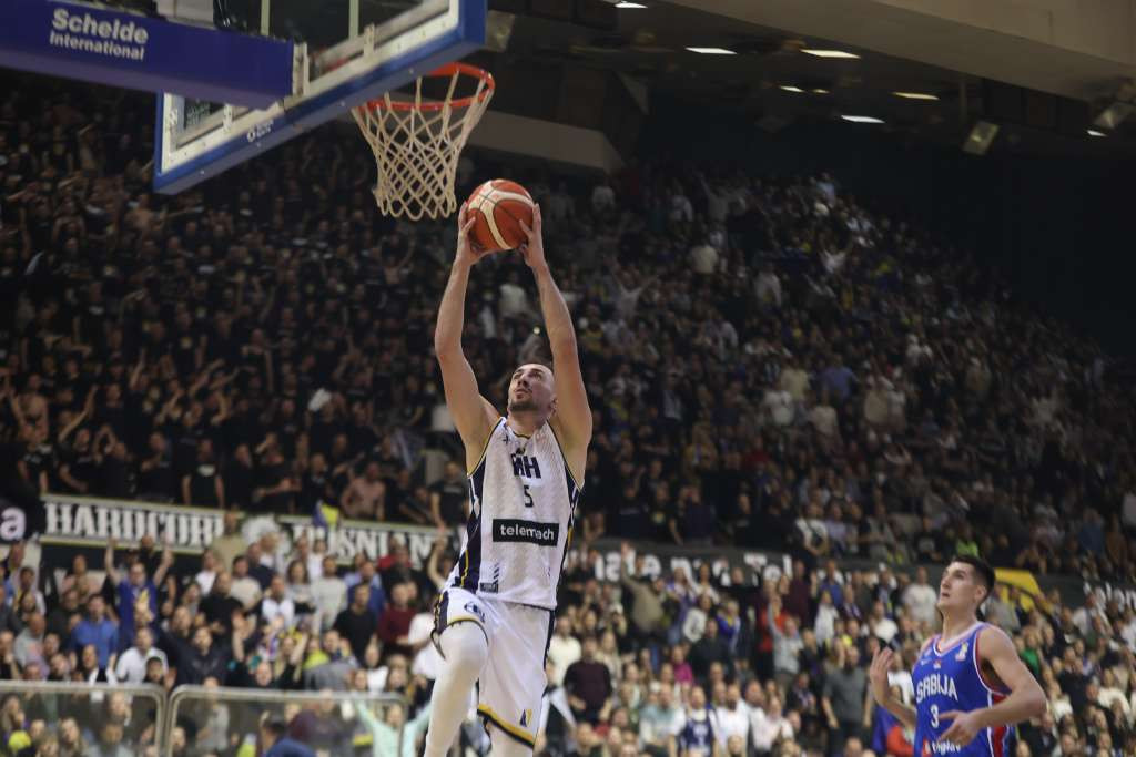 Košarkaši BiH večeras u Tuzli dočekuju Švicarsku