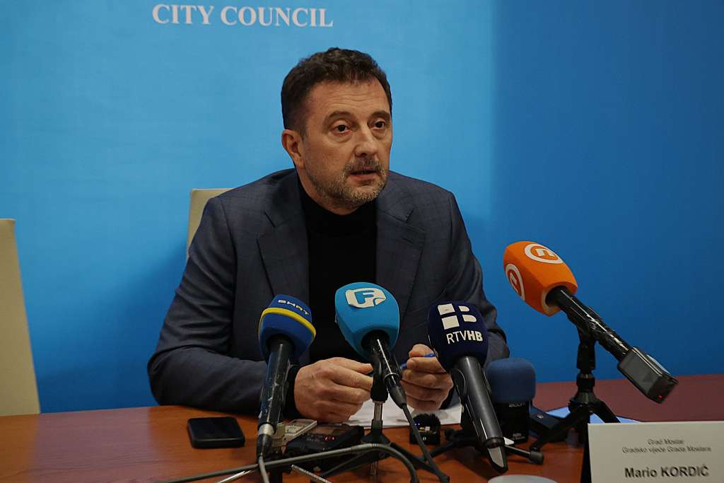 Gradonačelnik Kordić o 'dubiozi' u J.P. Komunalno i gubljenju povjerenja u njegovog direktora