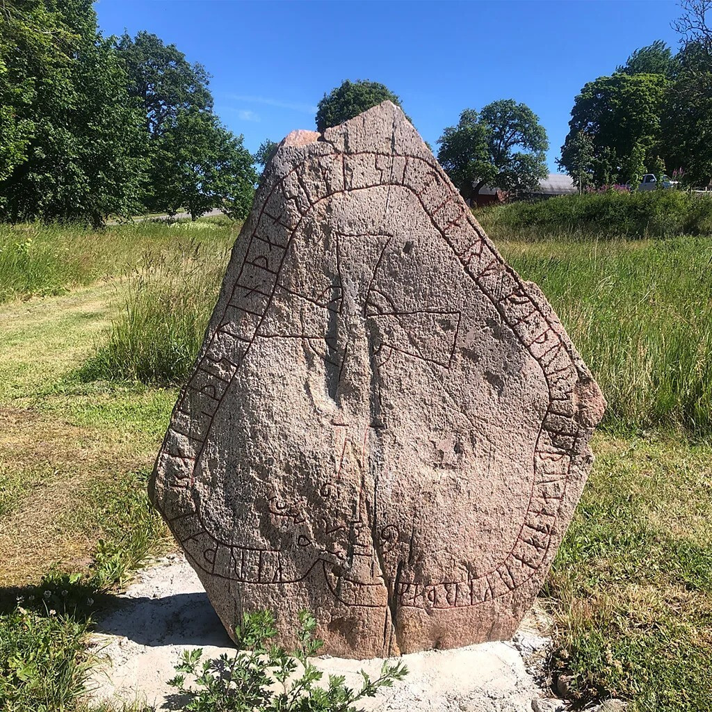 Vikinške rune koje i danas govore: Kako se hiljadu godina kasnije, otkrivaju priče o ljubavi, smrti i ratovima