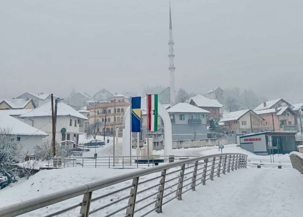 Iz sela Bešlići sinoć uspješno evakuisana porodica