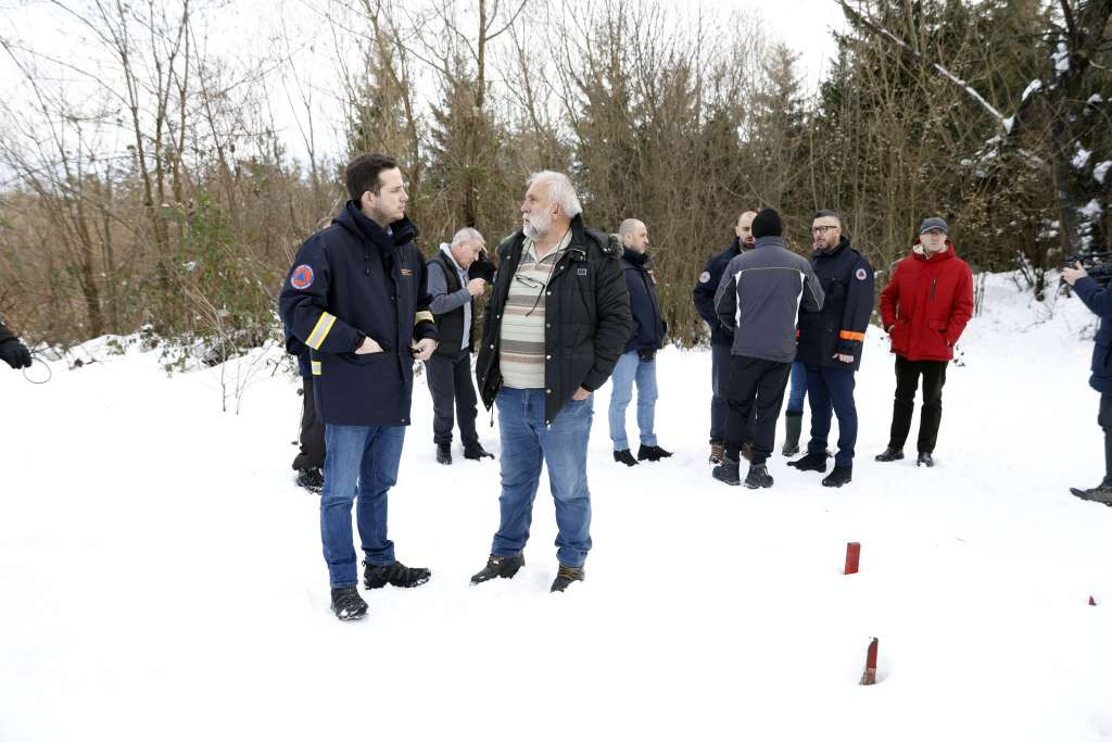 Uk: Ne očekujemo veće probleme na klizištu Curine njive, topljenje snijega moguća opasnost