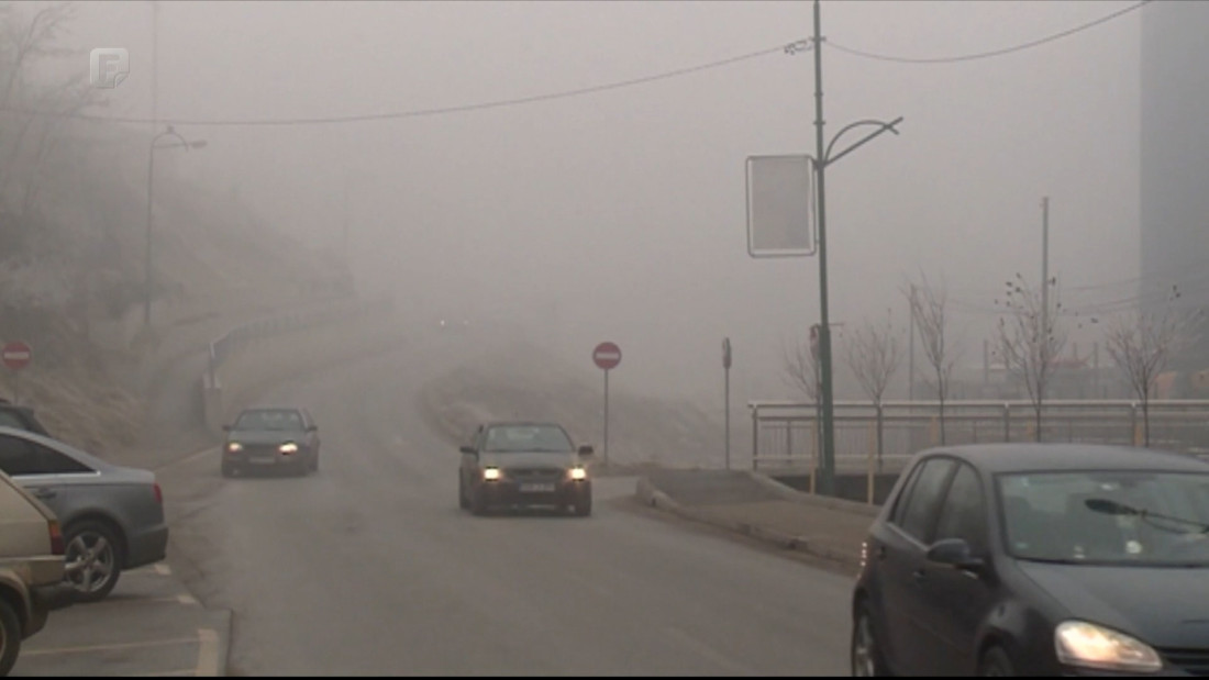 Zbog ekstremnog zagađenja zraka u Kaknju građanima preporučeno da ostanu u zatvorenom