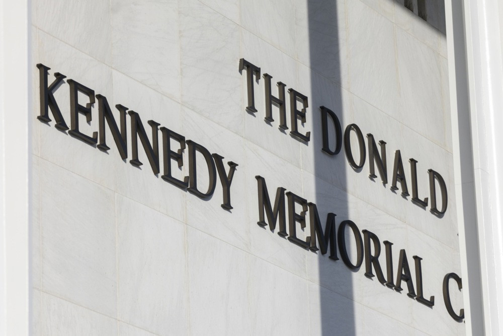 Satira protiv moći: Autor South Parka preoteo domenu Trump Kennedy Centra i pretvorio je u ogledalo apsurda