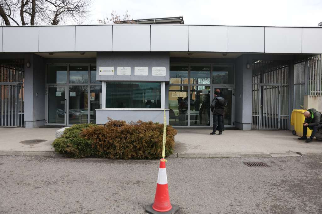 Carinski službenik Aleksandar Praštalo osuđen na godinu dana zatvora za primanja dara