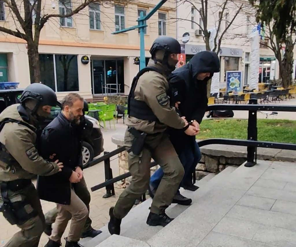 Uhapšeni bivši i v.d. direktora Direkcije regionalnih cesta USK predati Tužilaštvu