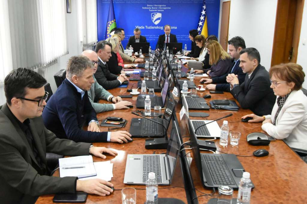 Izmjenama Zakona o komunalnim djelatnostima do ujednačenih standarda i efikasnijih usluga u TK