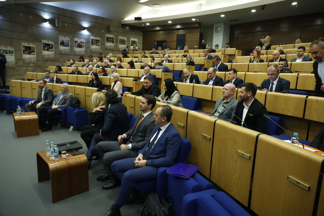 Verifikovan mandat delegatu Nikoli Srdiću, položio zakletvu kao novi član Doma naroda PFBiH