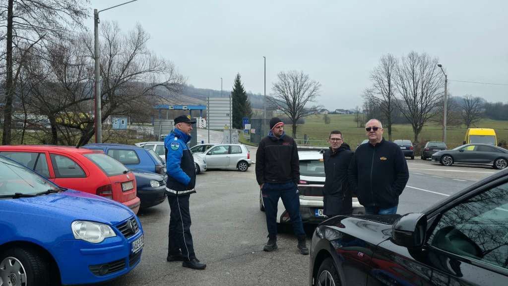 Privrednici iz Velike Kladuše protiv blokada, Maljevac otvoren za teretni saobraćaj