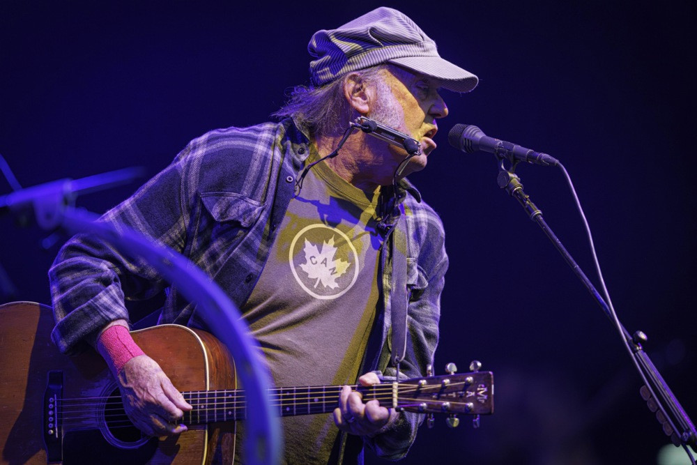 Neil Young poklonio stanovnicima Grenlanda besplatan pristup svom muzičkom arhivu: "Ovo je ponuda mira i ljubavi"