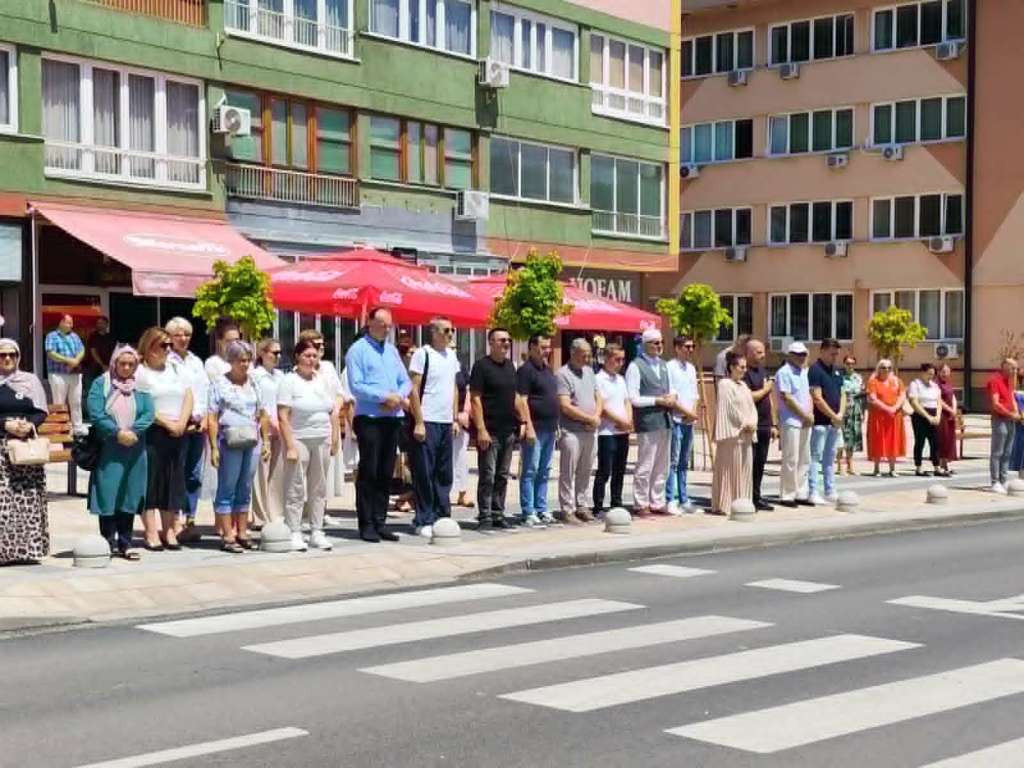 Građani Goražda 'stali za čovječanstvo' i odali počast žrtvama genocida