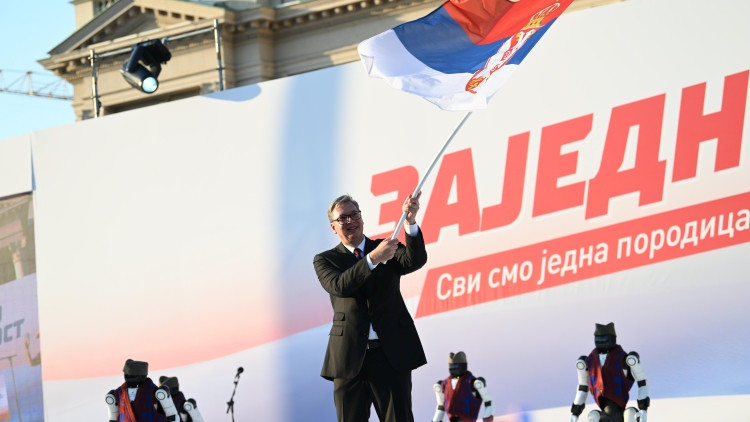 Tages-Anzeiger: Moć se uvijek seli tamo gdje Vučić upravo sjedi