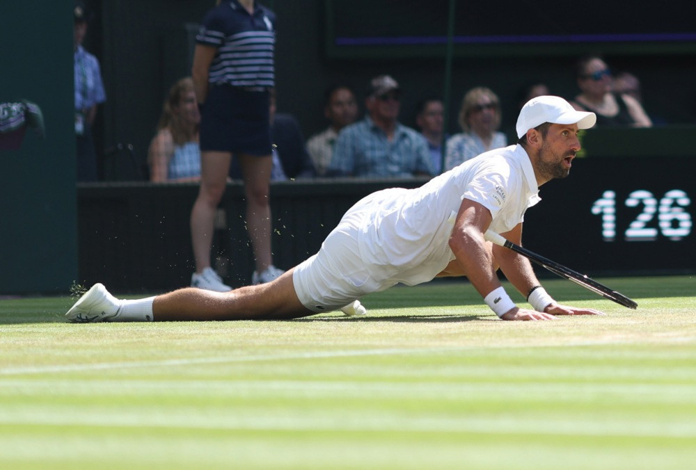 Organizatori Wimbledona kaznili Đokovića zbog nedoličnog ponašanja