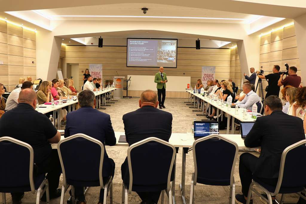 Međusektorskom suradnjom do boljeg zdravlja djece i mladih u Federaciji BiH