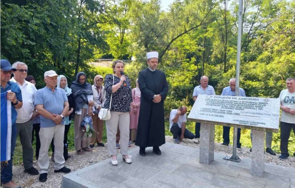 Obilježena godišnjica zločina na Krivoj cesti kod Sanskog Mosta