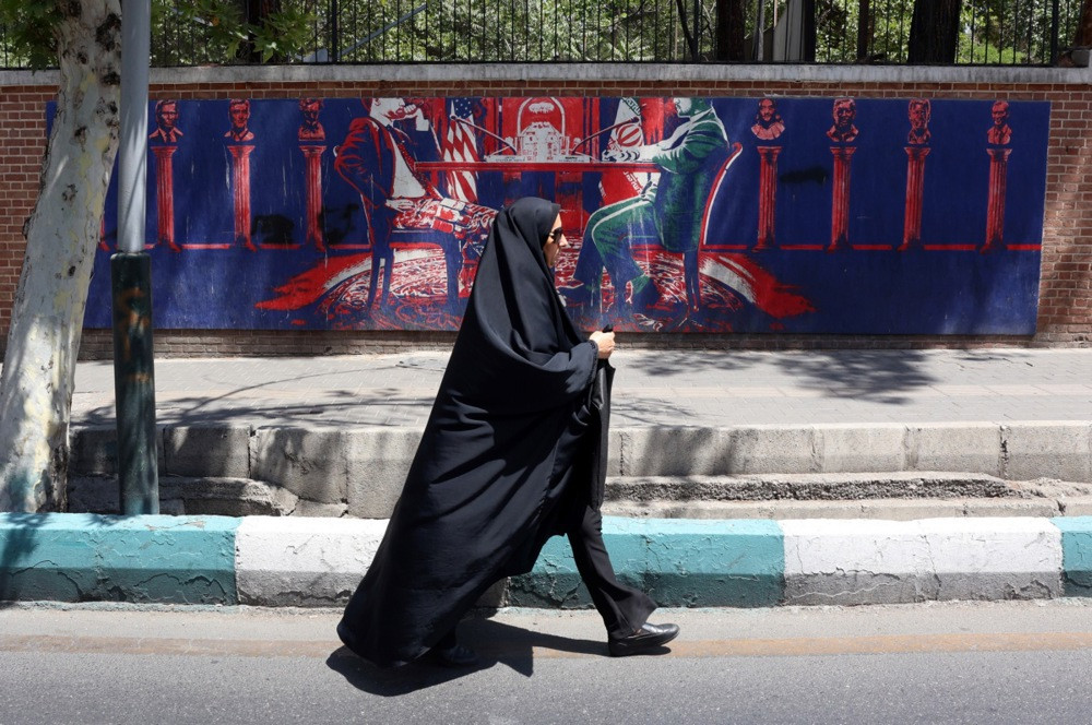 Iran i SAD dogovorili prekid najnovijih napada, novi sastanak u utorak u Dohi