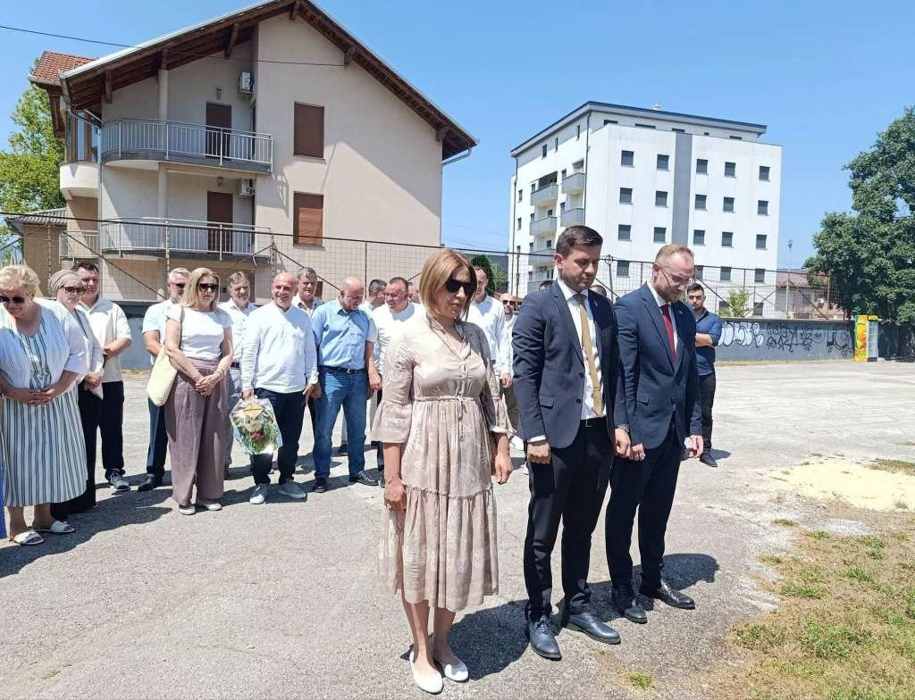 Sanski Most obilježio 82. godišnjicu Drugog zasjedanja ZAVNOBiH-a