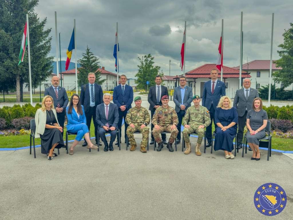 EUFOR i načelnici gradova i općina iz cijele Bosne i Hercegovine jačaju saradnju u bazi Butmir
