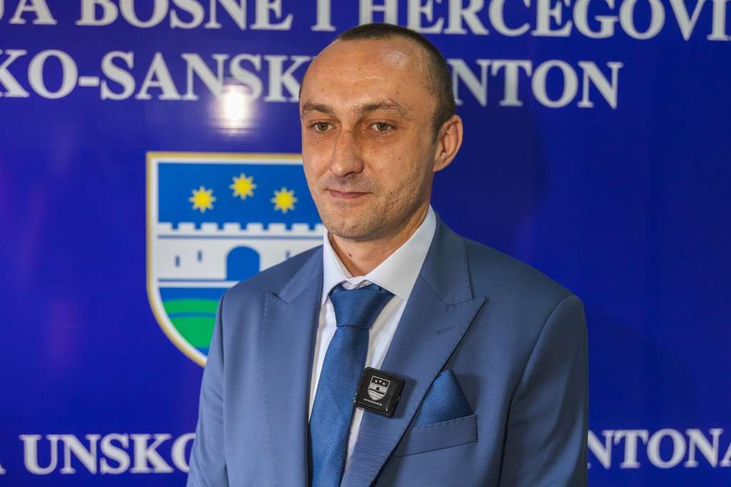 Izvršena rekonstrukcija Vlade USK - Meris Jušić novi ministar zdravstva