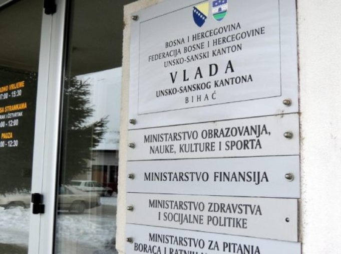 MUP USK pretresa Vladu kantona: Više ministara pod istragom zbog zapošljavanja