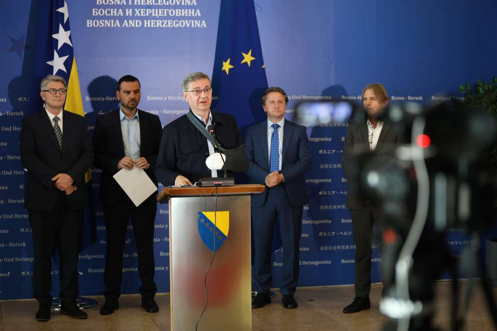 Potpisnici Memoranduma traže očuvanje Ustavnog suda, nadležnosti države i euroatlantskog puta BiH