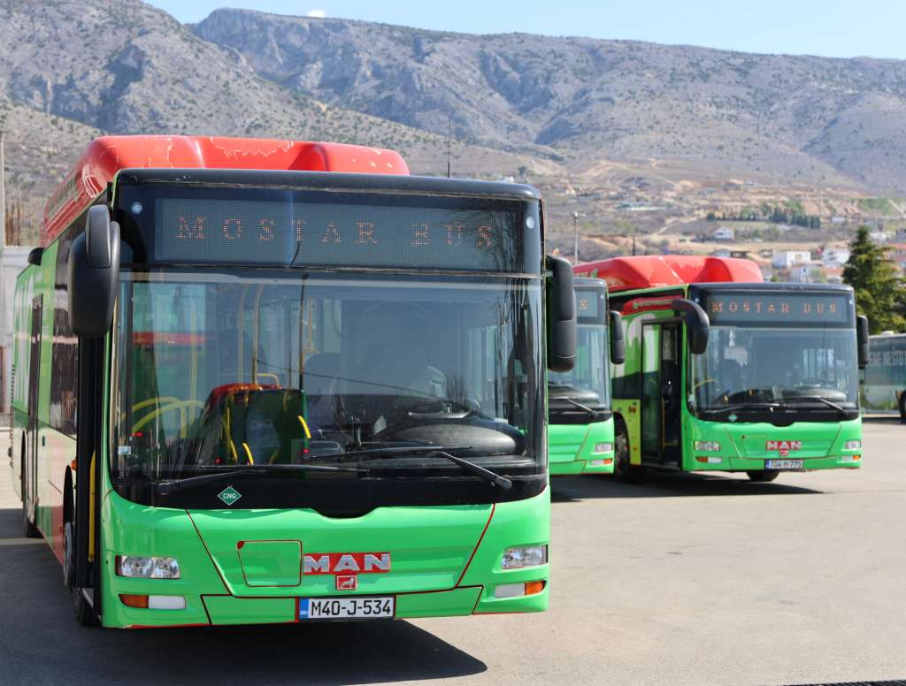 Mostar bus u promet pustio četiri autobusa na plin