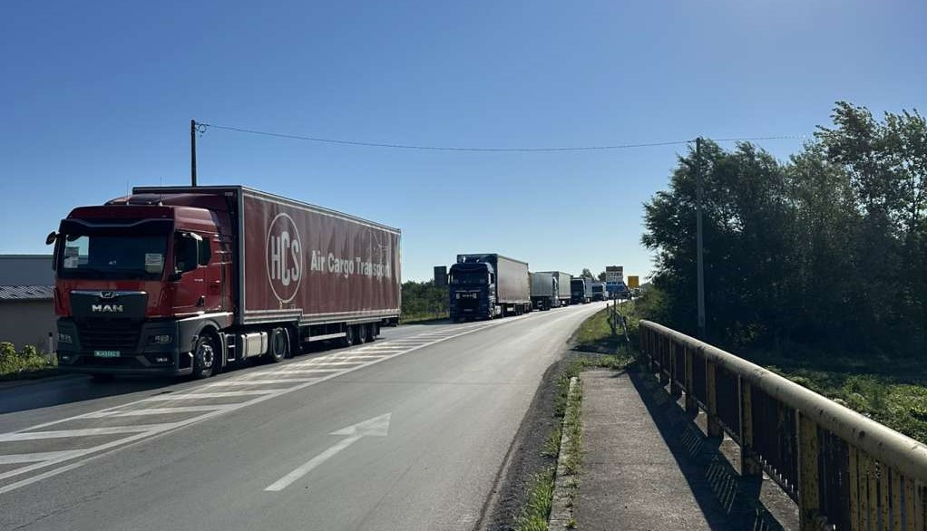 Prijevoznici najavili nove proteste za 23. marta zbog teške situacije u kojoj se nalaze