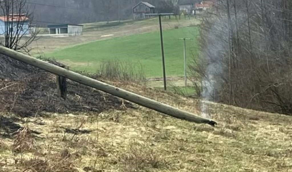 Paljenje njive izazvalo kolaps mreže: Više naselja Velike Kladuše ostalo bez struje
