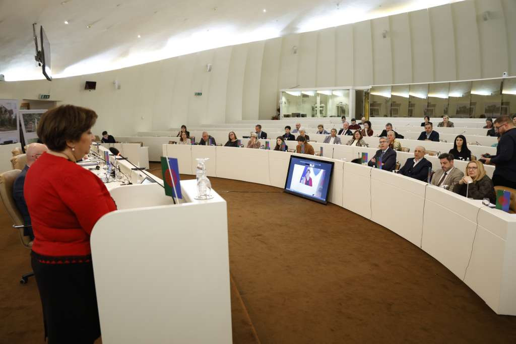 Romi u BiH i dalje bez priznanja i pravde - Predstavljen izvještaj o sistemskom stradanju 1992-1995.