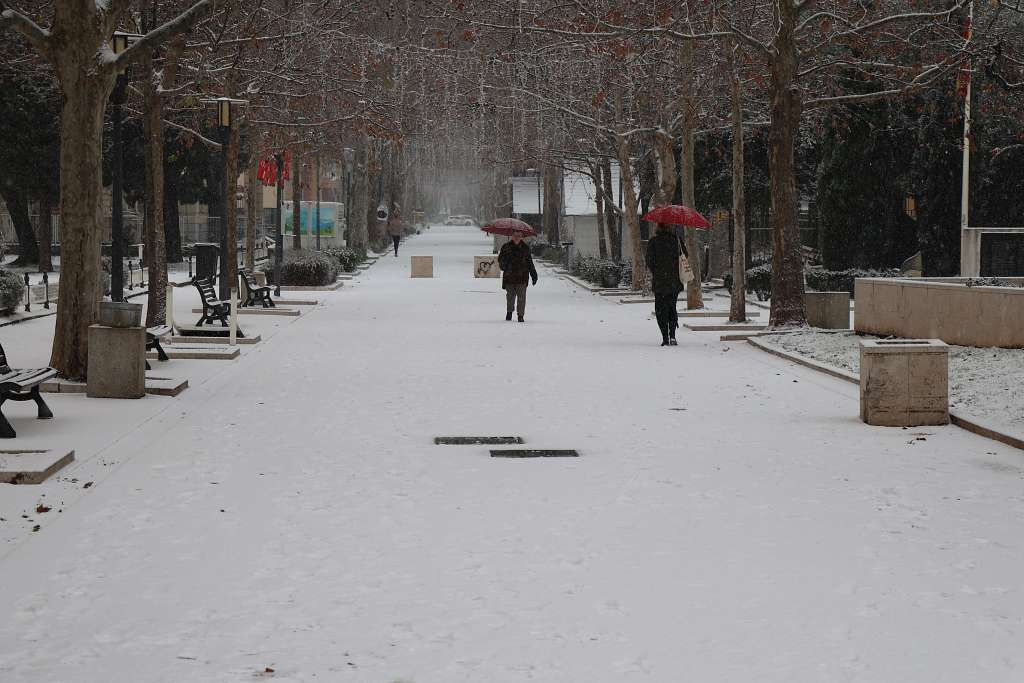 Sladić upozorio: Dolazi snijeg, ne ići na put bez zimske opreme
