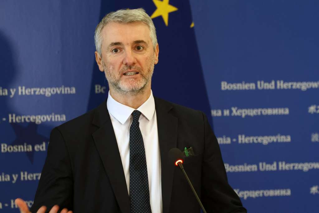 Forto: Unaprijedit proces sticanja vozačke dozvole, 220 ljudi godišnje gine na cestama u BiH