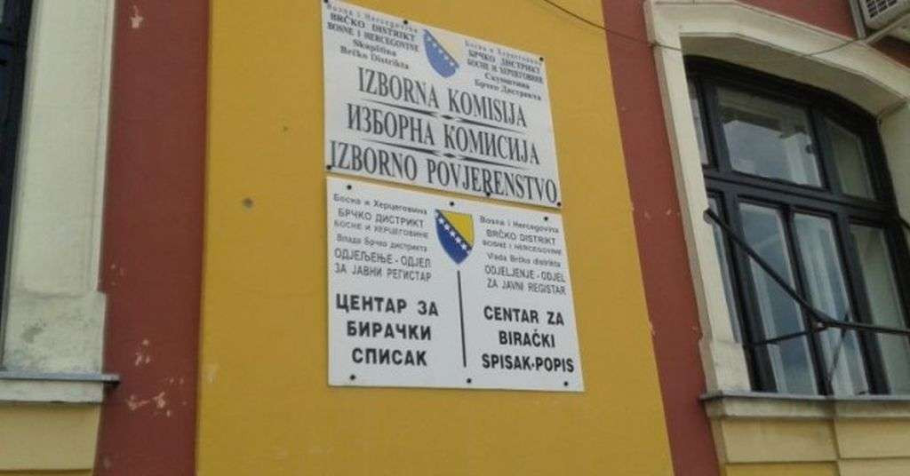 Na jednom biračkom mjestu u Brčkom nedostaje izborni materijal
