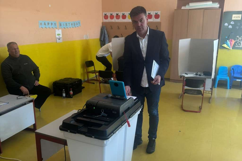 Cvitanović: Nadam se da će danas biti rekordna izlaznost birača