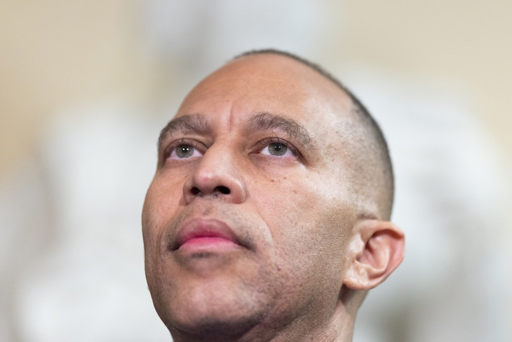 Hakeem Jeffries: Trumpovi lobisti nastoje sve maligne šeme premjestiti u bivšu Jugoslaviju