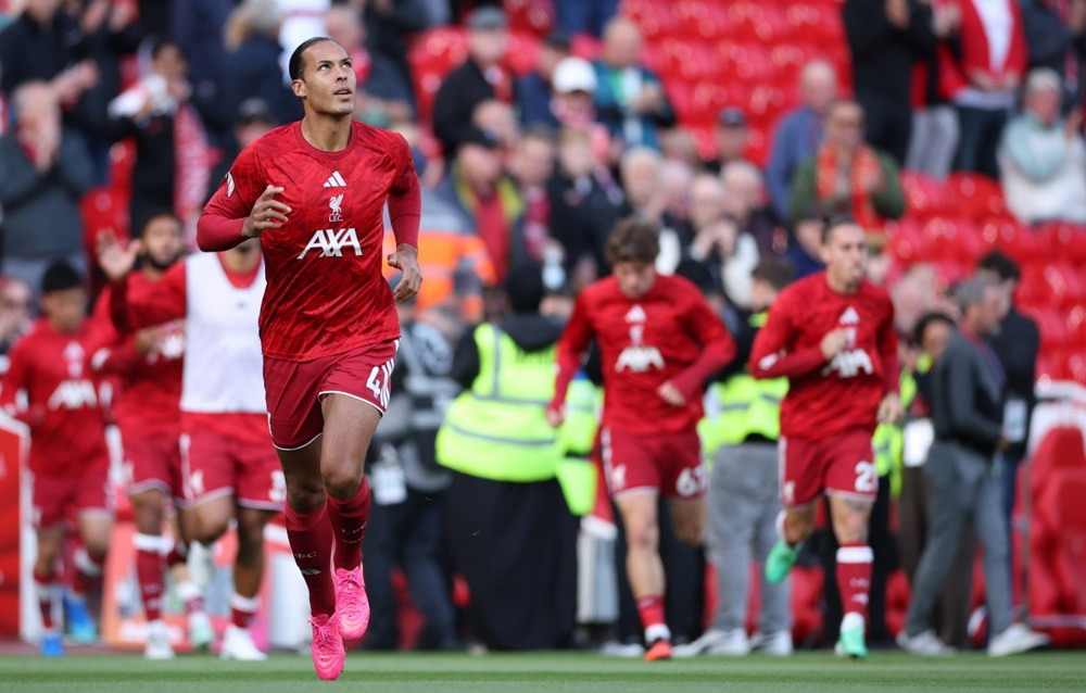 Van Dijk najavio da će iznijeti mišljenje o slučaju Manchester Cityja: "Navijači će morati reći šta misle"