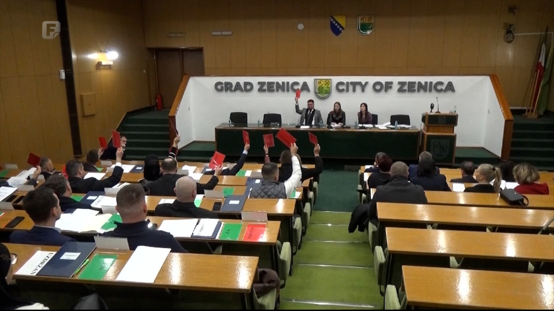 Prekinuta sjednica Gradskog vijeća Zenica: Neizvjestan početak sezone grijanja, najavljeno poskupljenje od 106 posto
