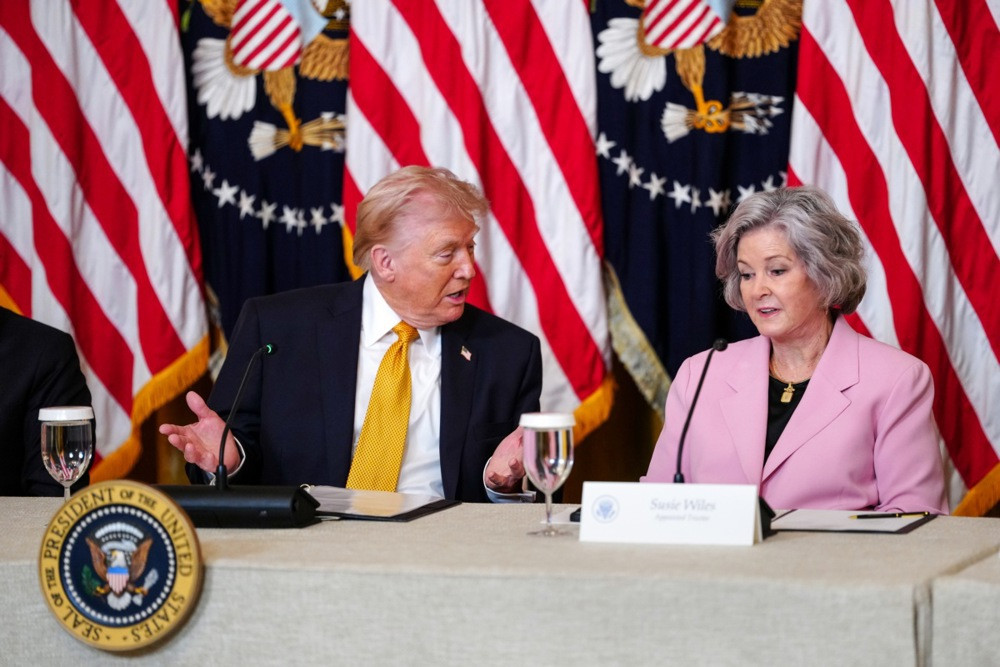 Trump traži zamjenu za Susie Wiles? Među mogućim nasljednicima i Stephen Miller