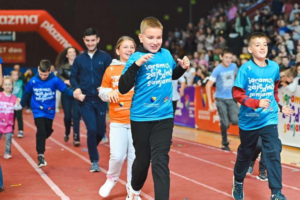 Dječija nedjelja u Goraždu - Sport, druženje i poruke najmlađih