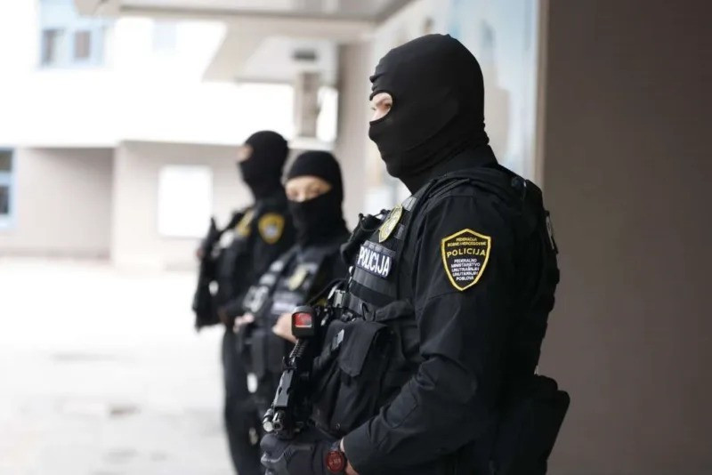 FUP o akciji "Odbor": Pretresi Željeznica FBiH i Federalnog ministarstva zbog sumnje na nezakonita imenovanja