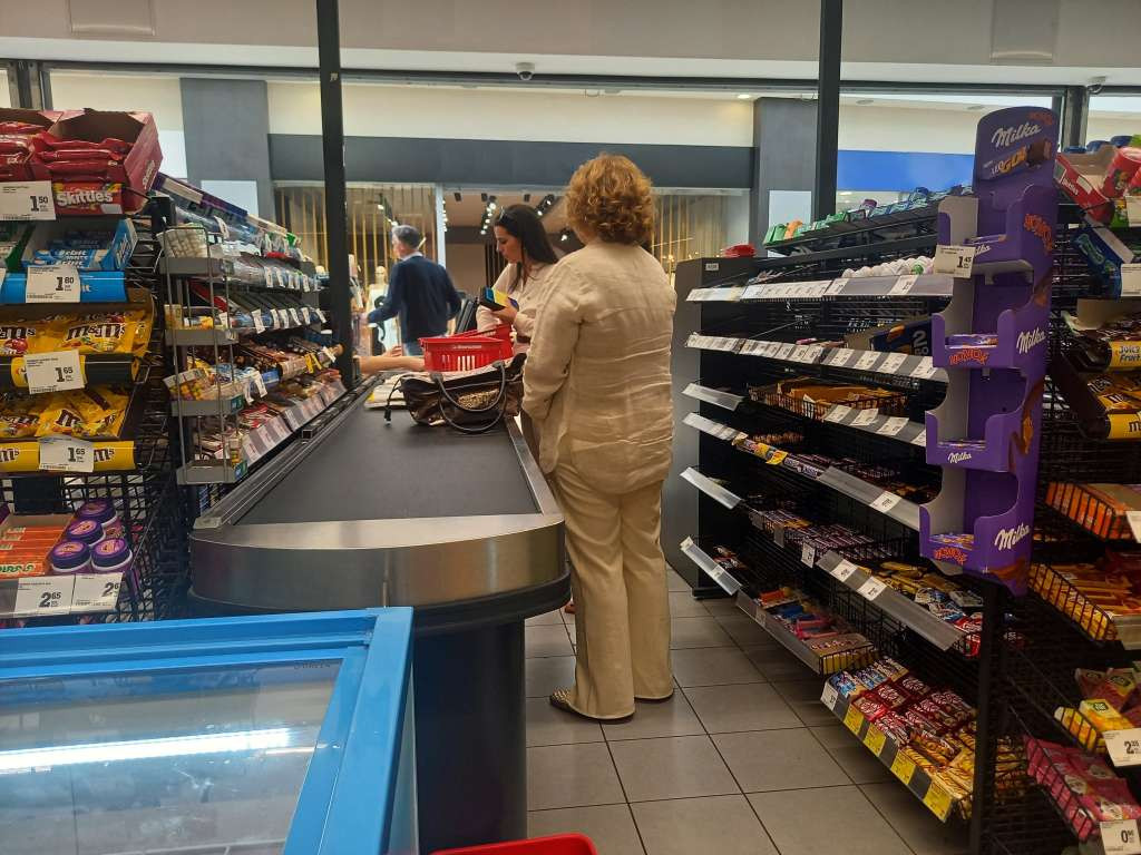 Godišnja inflacija u RS šest odsto, najavljena nova poskupljenja